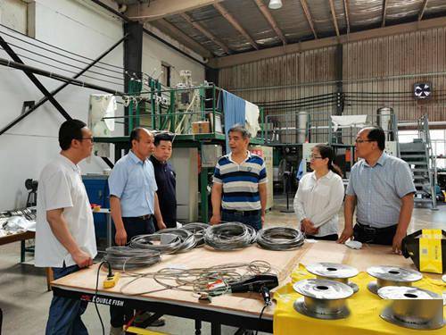 渭南市科技局深入3D打印科技企業孵化器開展高新技術企業申報服務指導工作